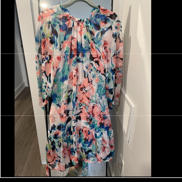 H and m flowy floral chiffon dress in perfect condition worn once - Picture 3 of 5